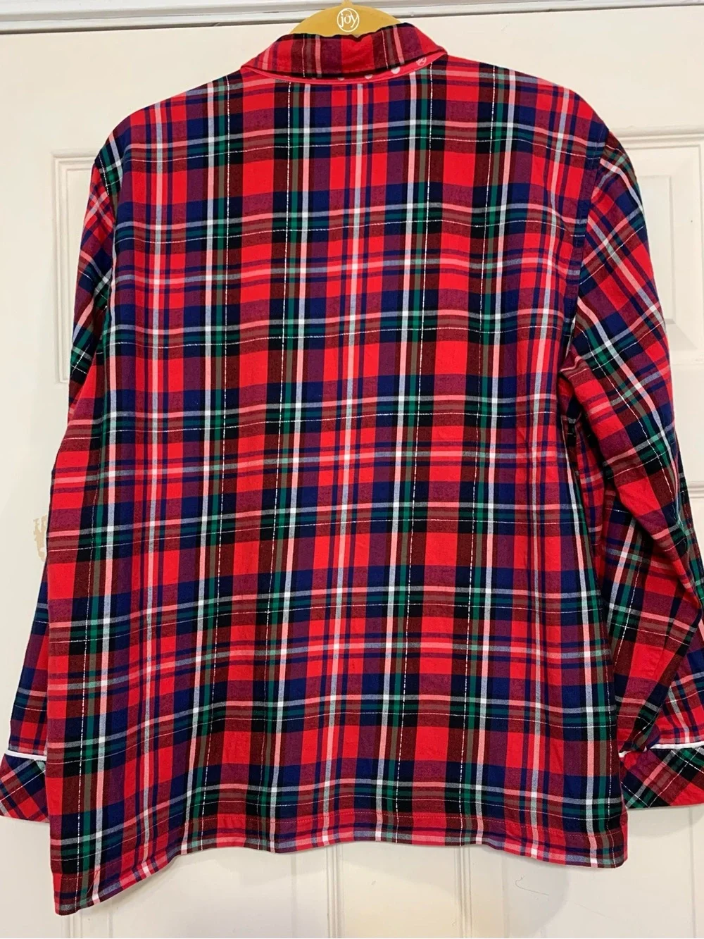 Victoria’s Secret Holiday Red Blue Plaid Large Pajama Set.                  3791